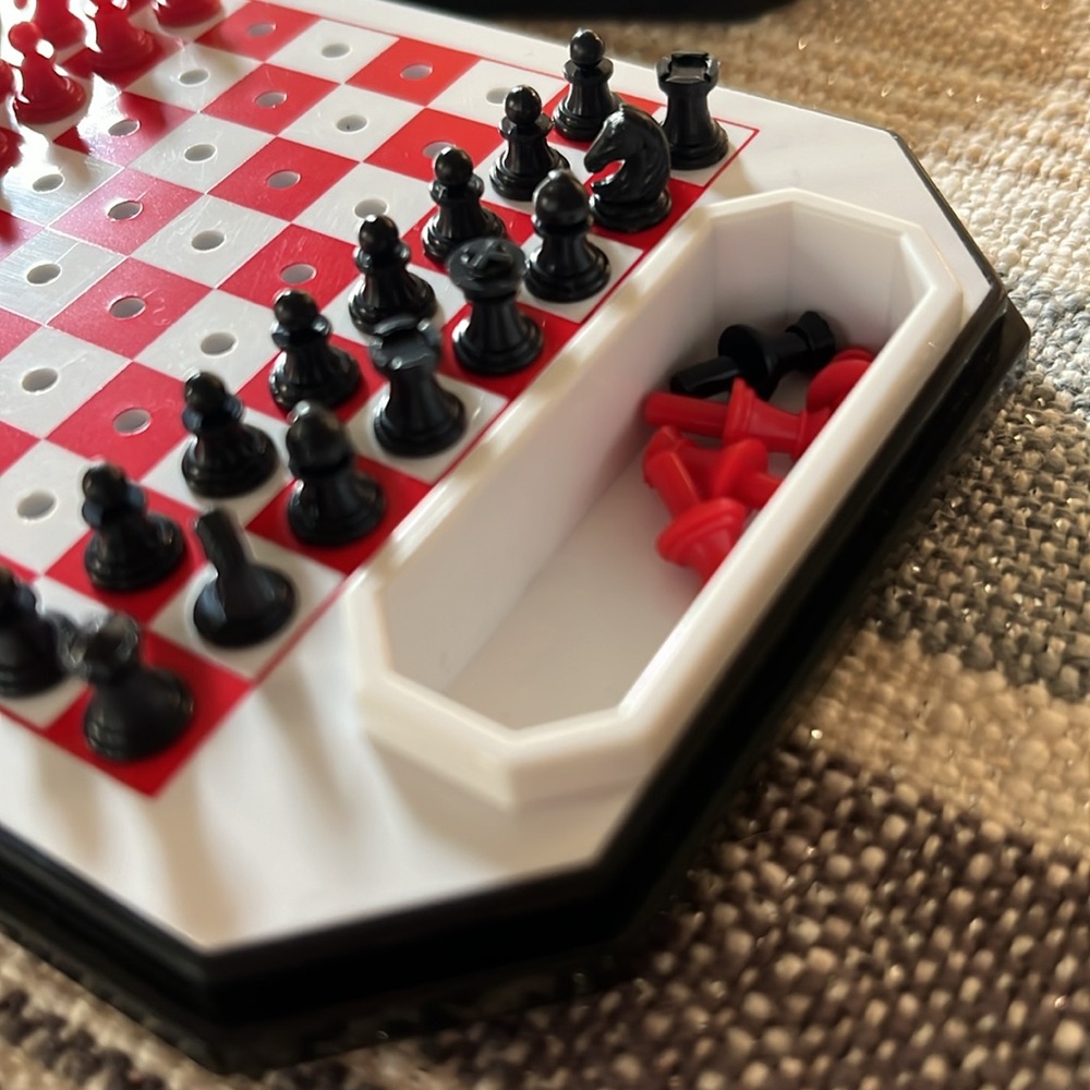 Mini Chess Game - Picture 3 of 3